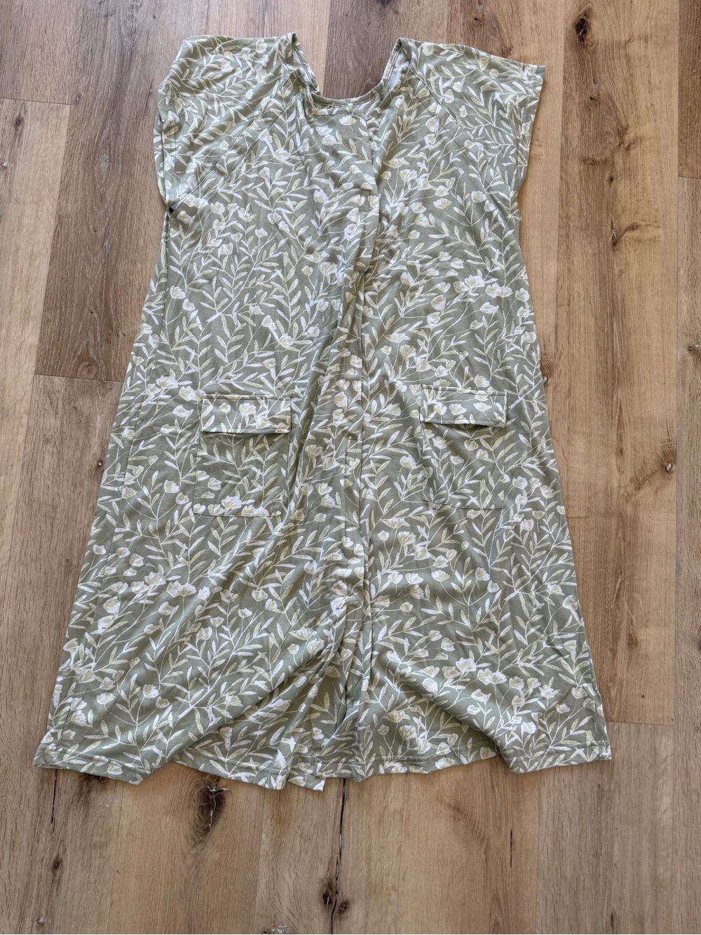 Kindred Bravely Universal Labor & Delivery Nursing Gown Fern Green Print XL/XXL